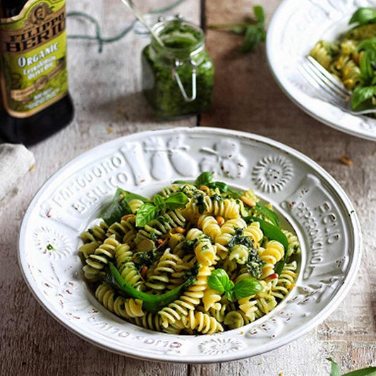 A Taste of Italy: Filippo Berio Pesto Pasta Sauce Green